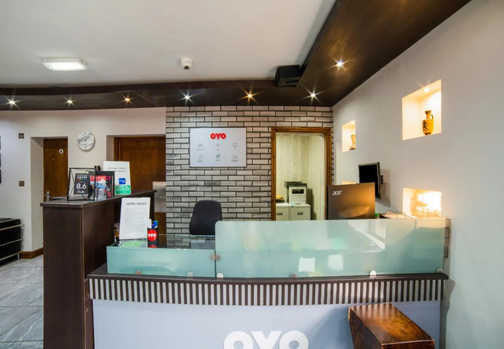 Epsilon Hotel