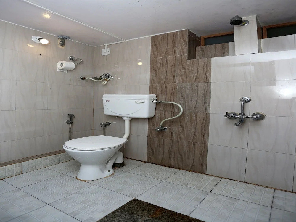 OYO 9263 Home Breezy 2 BHK Stuart Hill