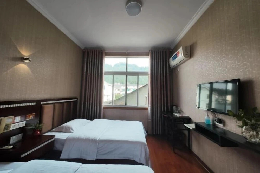 Xindongshan Business Hotel