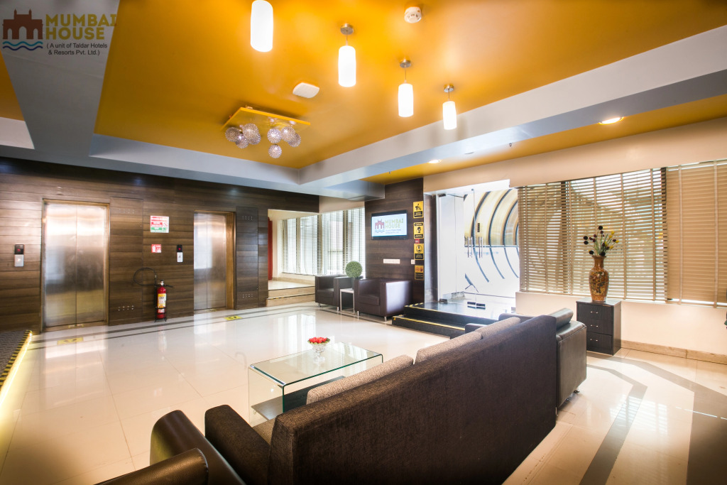 Hotel Mumbai House