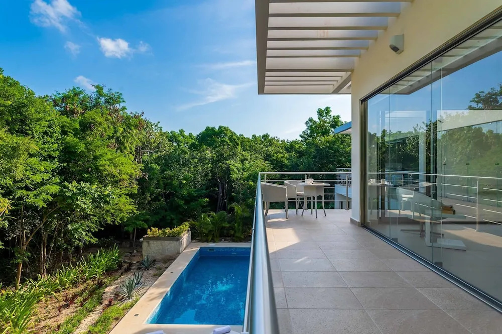 Casa Ave Luxury & Resort by Olahola