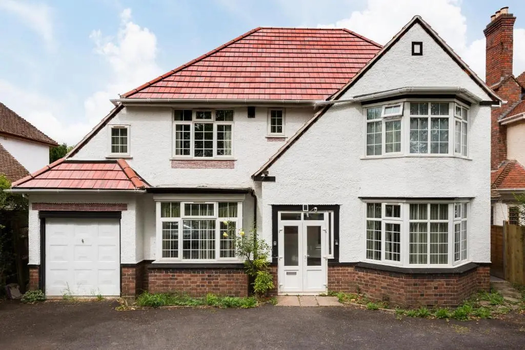 Beautiful 6 bedroom house for 15 guests next to Edgbaston Stadium