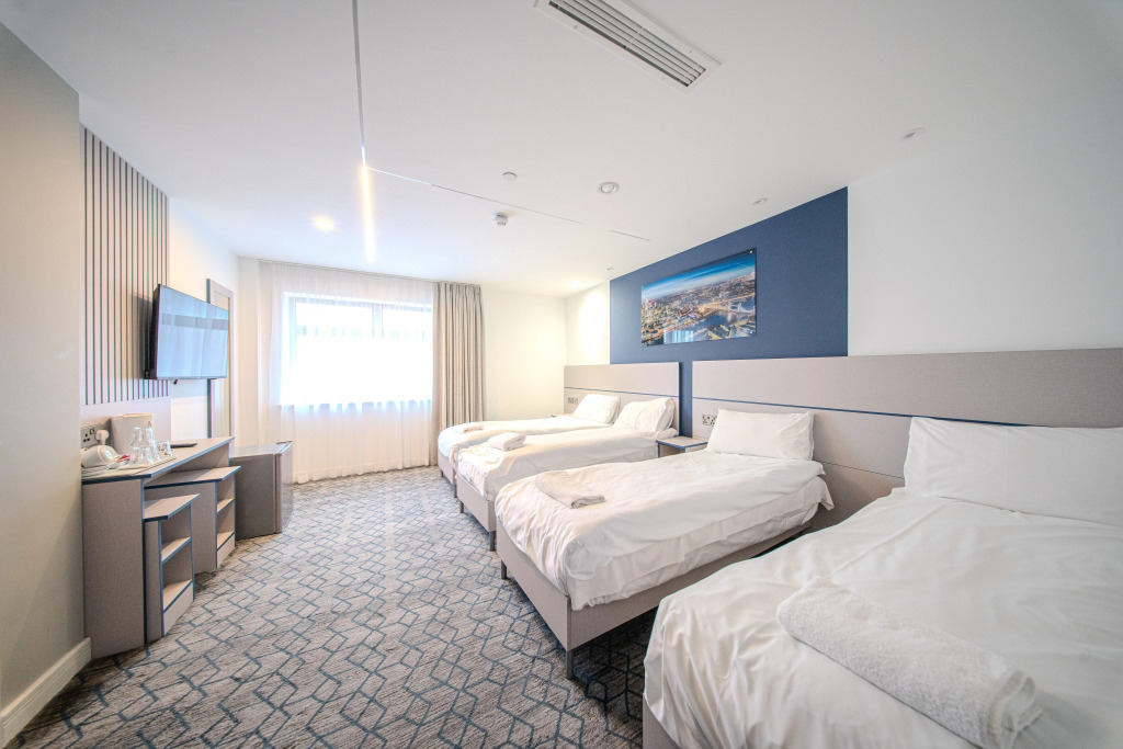 Ilford Grand Hotel