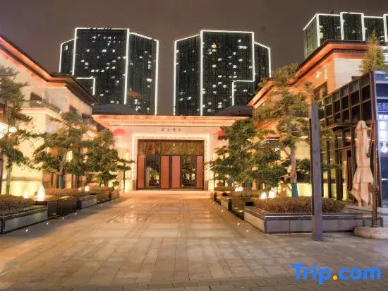 Jialu Executive Apartment (Zhengdong Business Center)