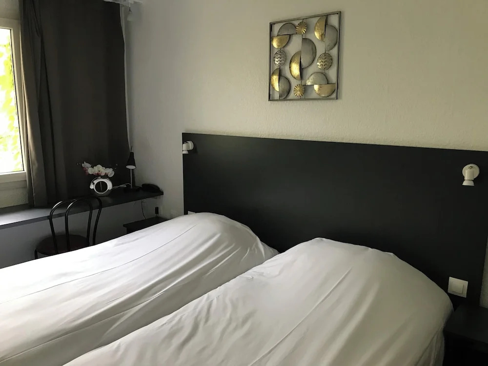 Logis Hôtel Les Colonnes Strasbourg Zenith