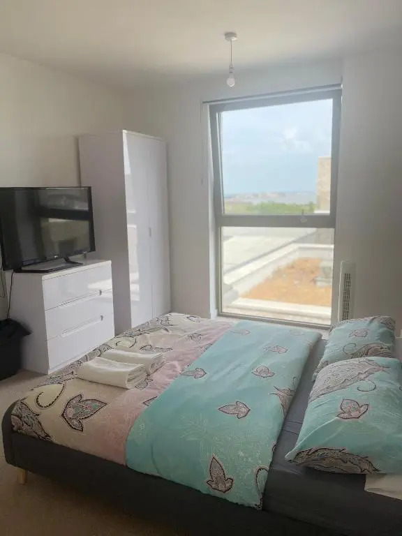 Riverside Rooms and Apartments
