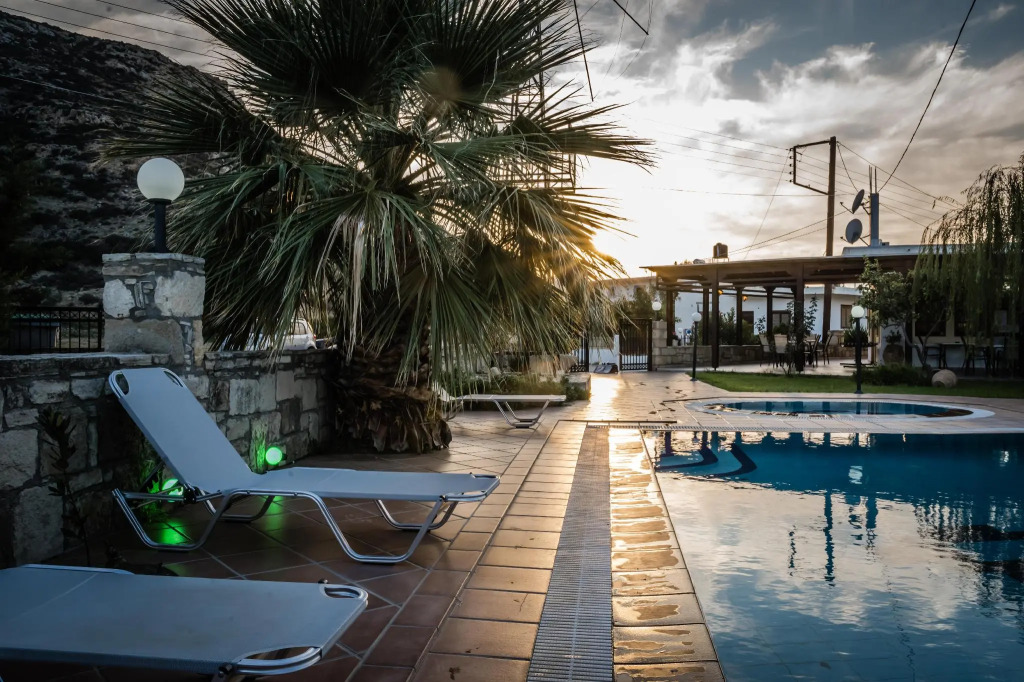 Dimitris Villa Hotel
