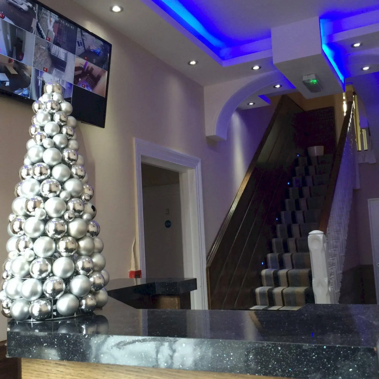 The Crystal Lodge Hotel