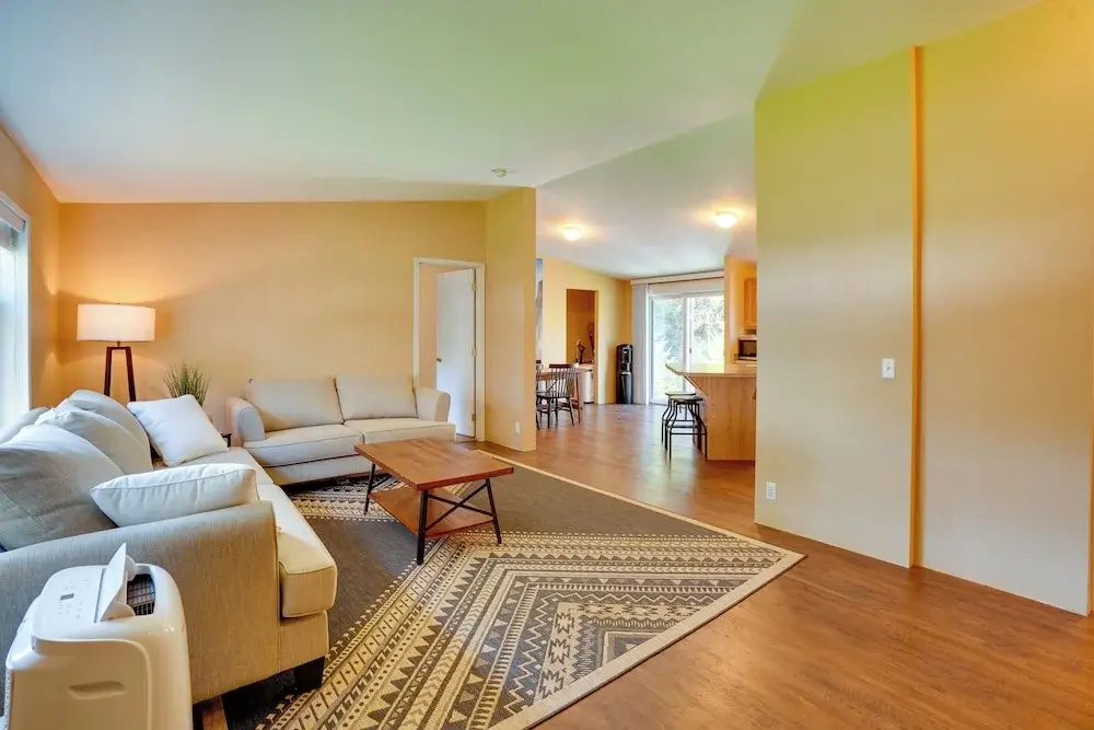 Lovely Detroit Home w/ Deck - Walk to Town!