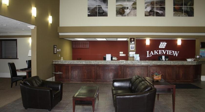Lakeview Inn & Suites - Edson Airport West