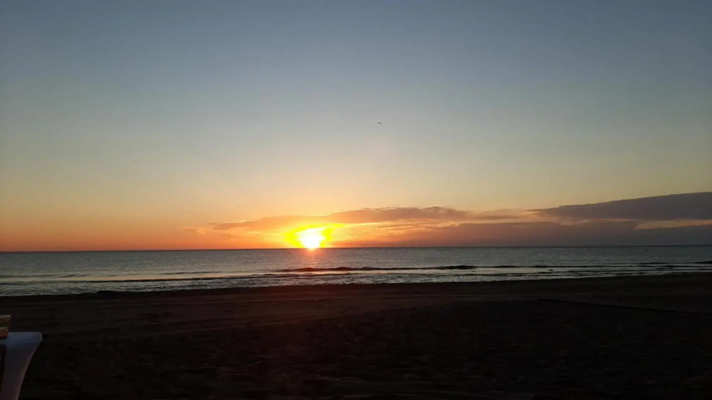Adosadito playa Oliva