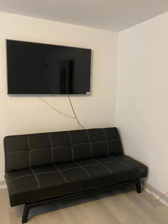 Private Apartment 20 min to Zurich