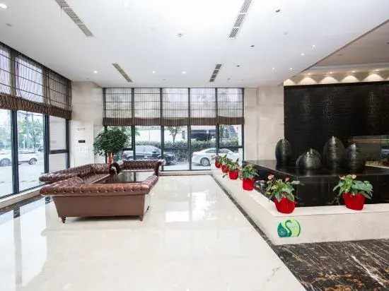 Garden International Hotel