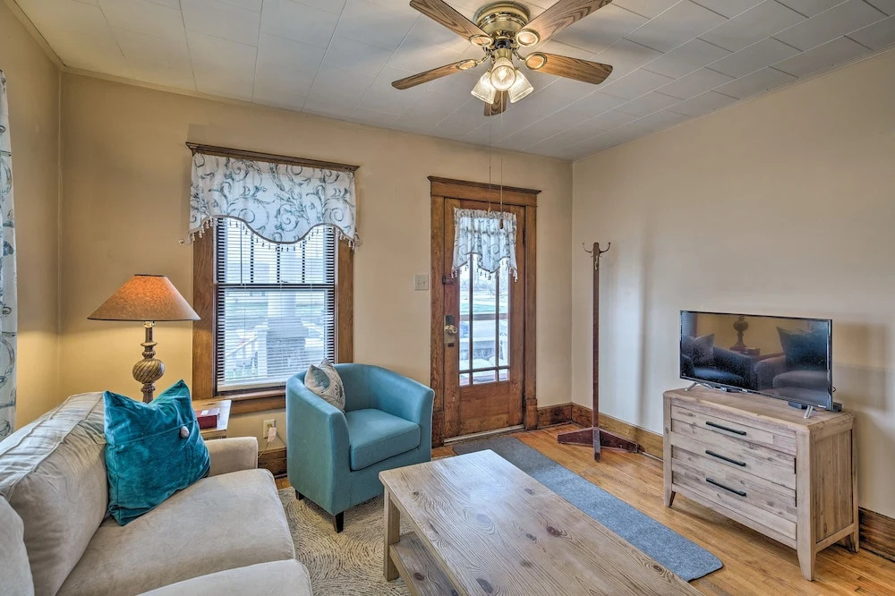 Charming Urbana Home Near Downtown!