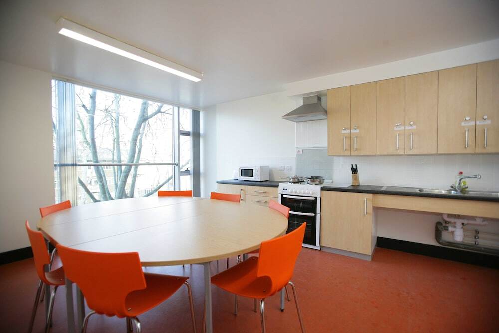 Davies Court