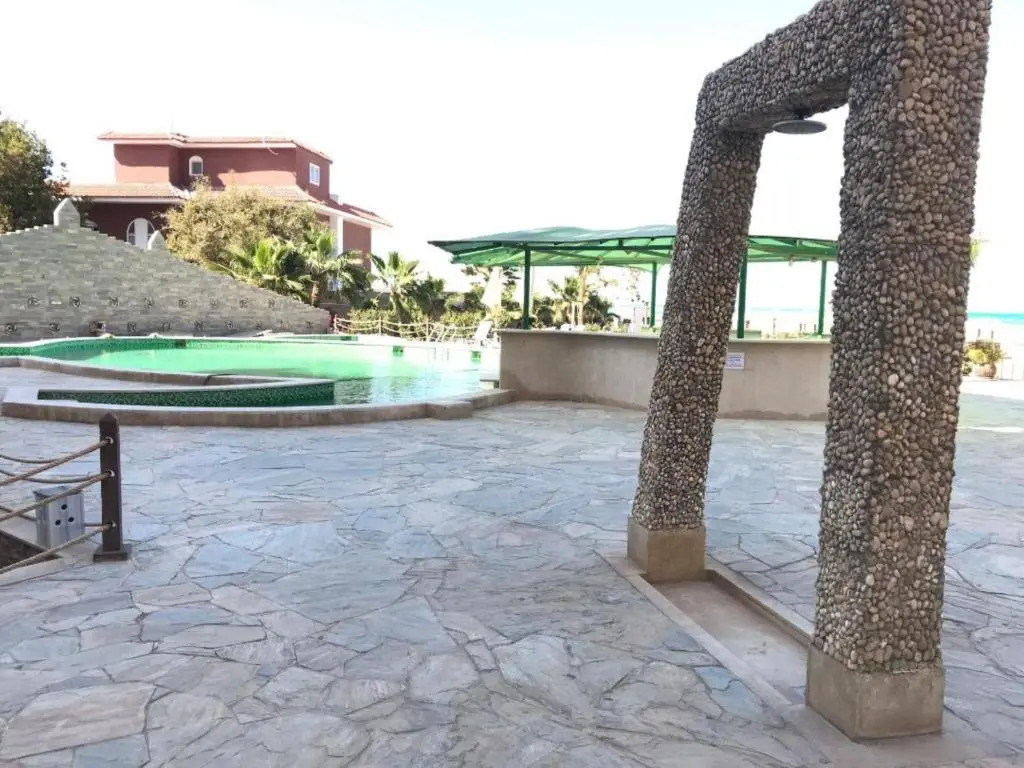 Beachfront modern studio, Private beach and swimming pools at Turtles Beach
