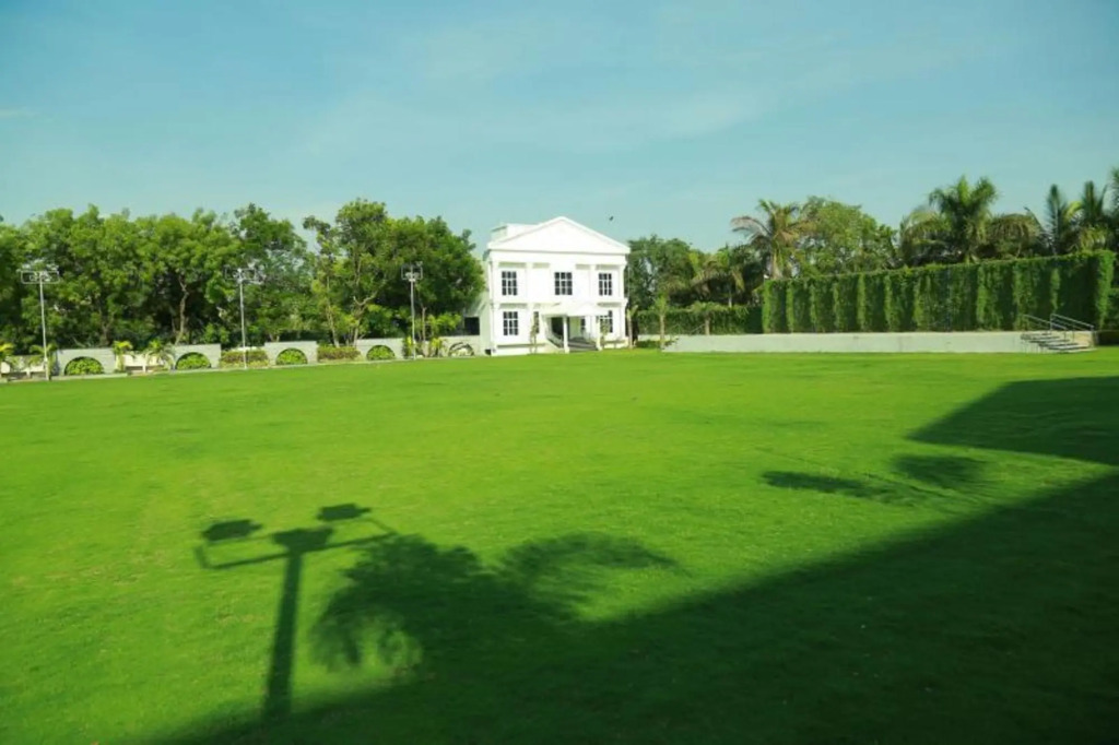 Hotel Swagath Grand Jillelaguda.
