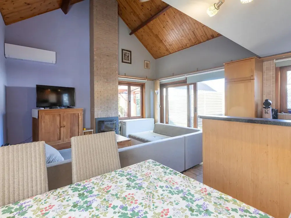 Charming Holiday Home Close to the sea