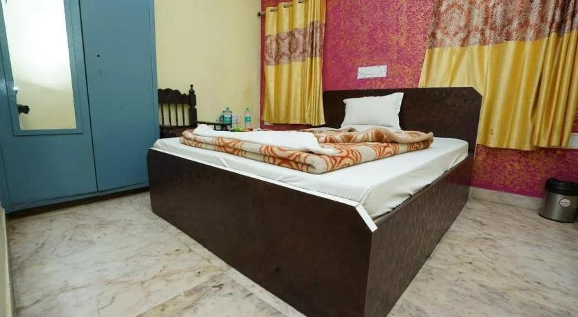 Hotel Gokul Palace