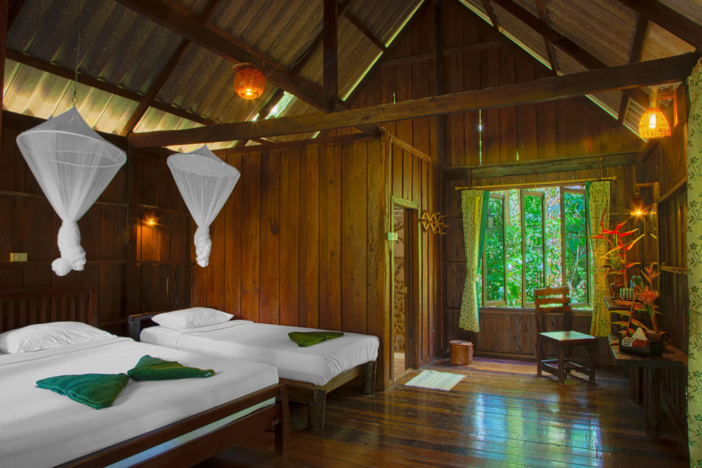 Khao Sok Riverside Cottages