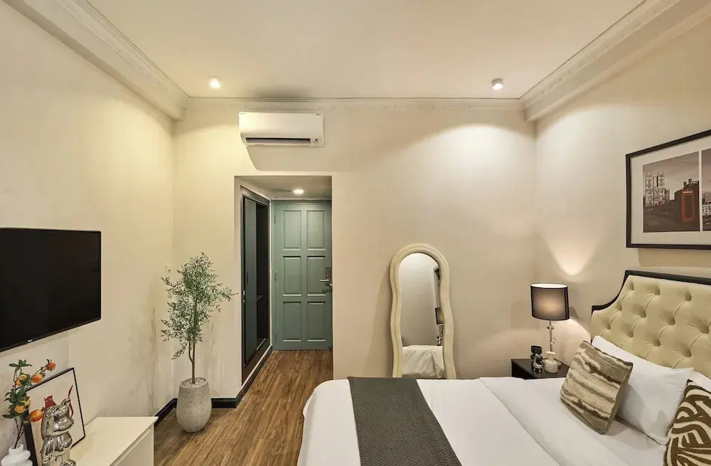 The Passion Lux Airport Hotel Apartment