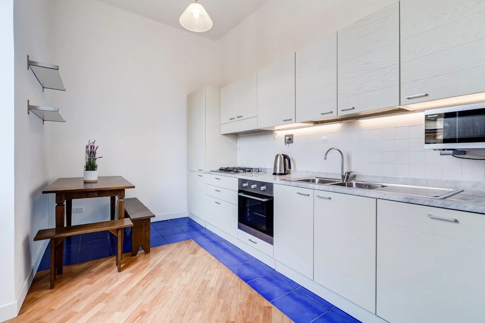 Beautiful apartment near the Borghese Gallery