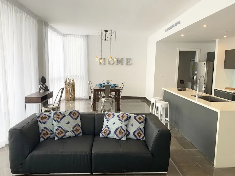 Yoo Towers Suites