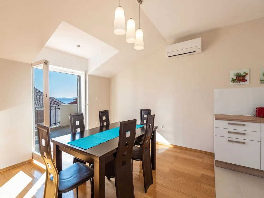 Private Holiday Home in Petrcane by the Sea