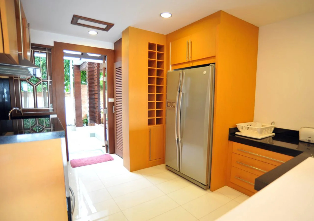 Thai Villa Melitta Bangrak Bohput, Beach, Pool, SeaViews, 6-enSuite, Full Villa, Luxury, AAA Location Koh Samui