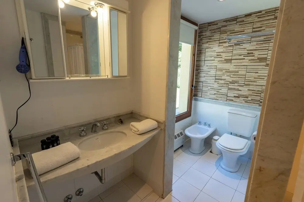 Rent Up -Casa junto al lago Nahuel Huapi