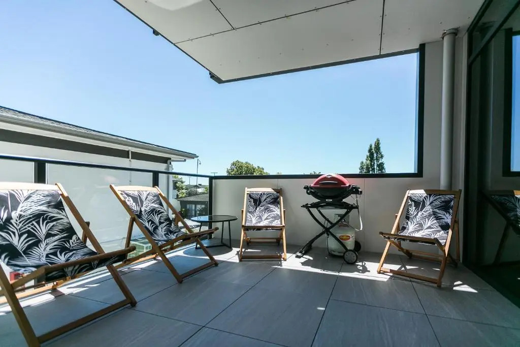 Riverwalk Apartments - 3 Bedrooms