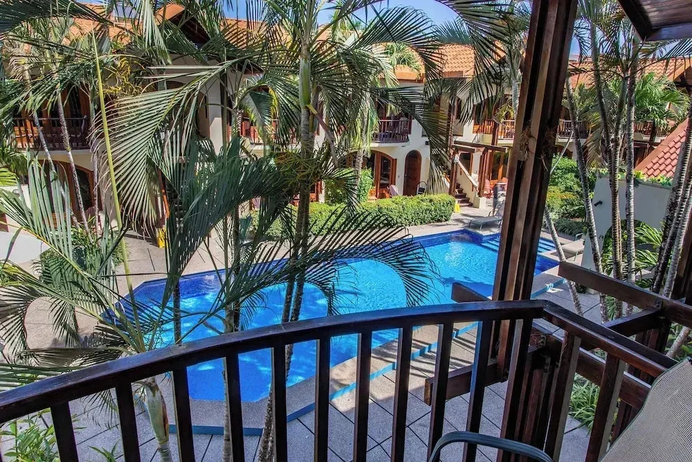Girasol apartotel jaco beach