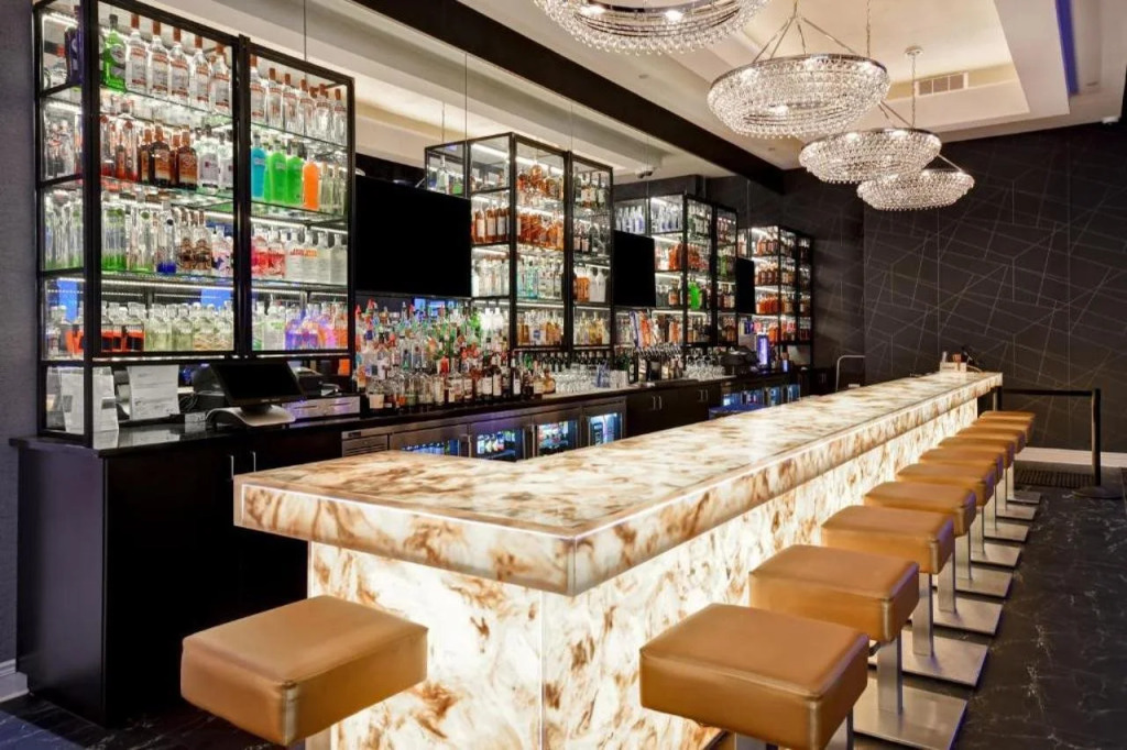 DoubleTree by Hilton Deadwood at Cadillac Jacks