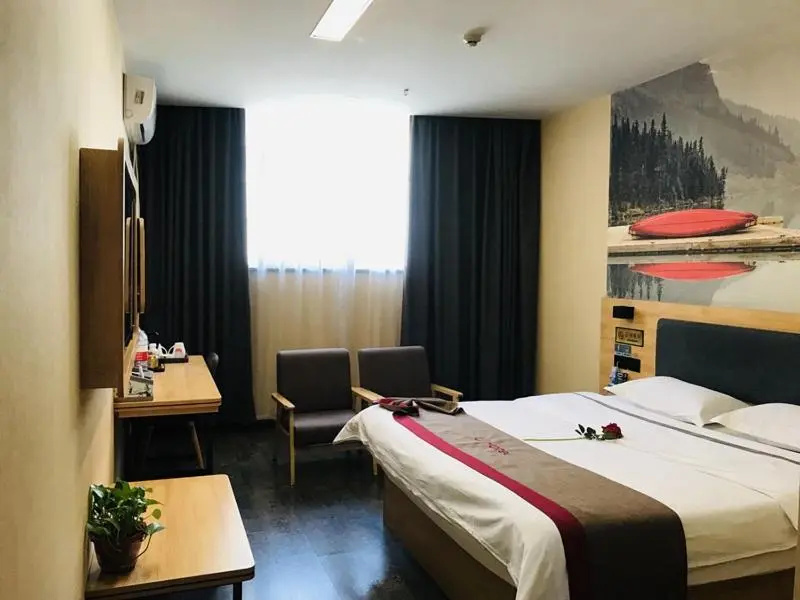 Thank Inn Hotel He'nan Zhengzhou Xinzheng City North China Road Xuanyuan Lake