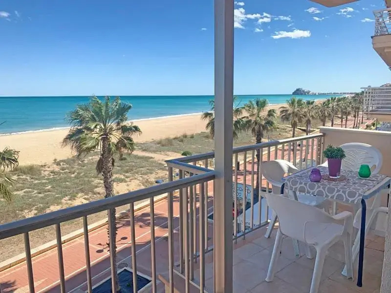 Apartamento Papa Luna Primera Línea 3000
