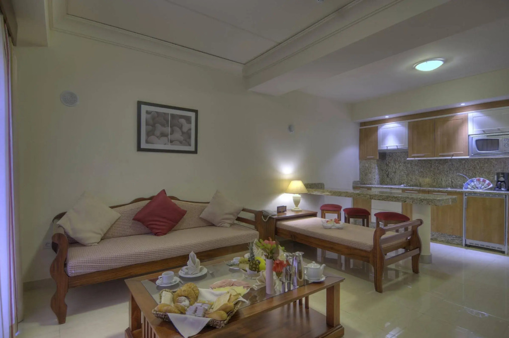 Marylanza Suites & Spa