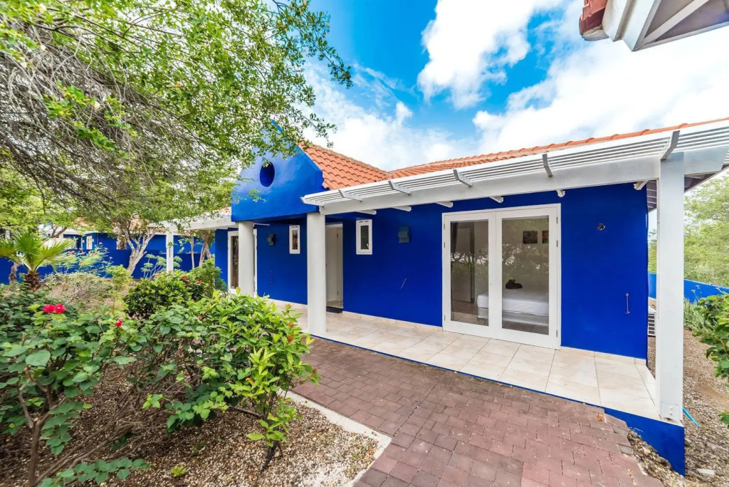? The Curacao Getaway - Coral Estate ?