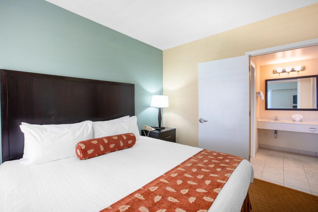 staySky Suites I-Drive Orlando Near Universal