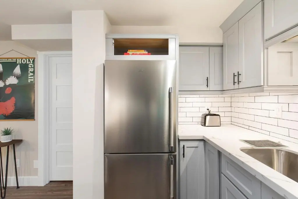 Madison Park Seattle with Outdoor Private Garden and Grill 1BR 1BA