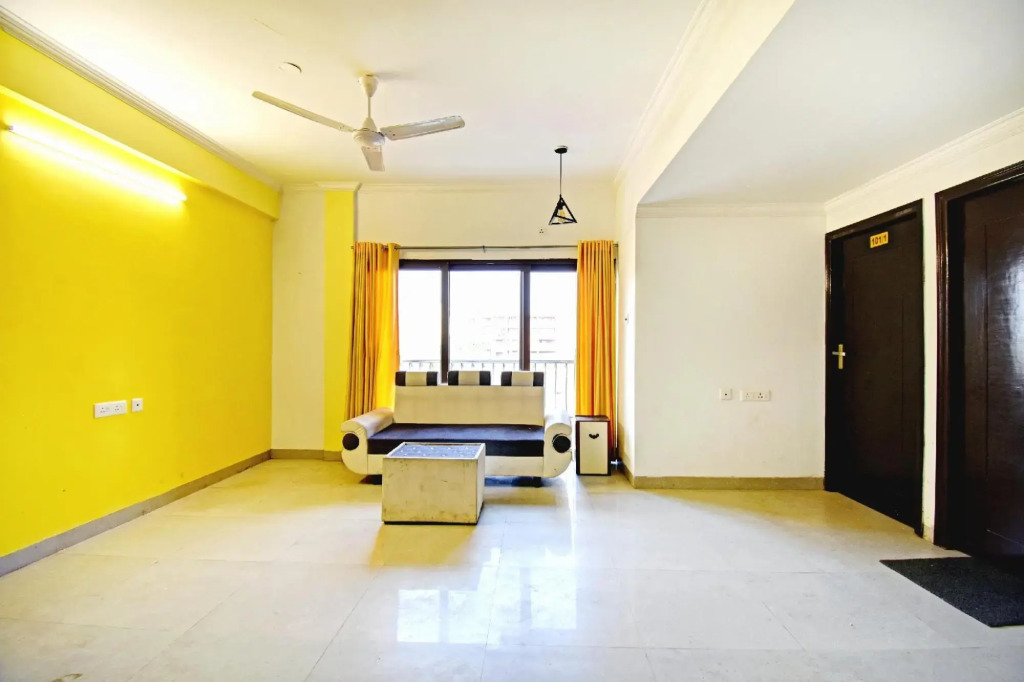 OYO 79874 Rr Residency