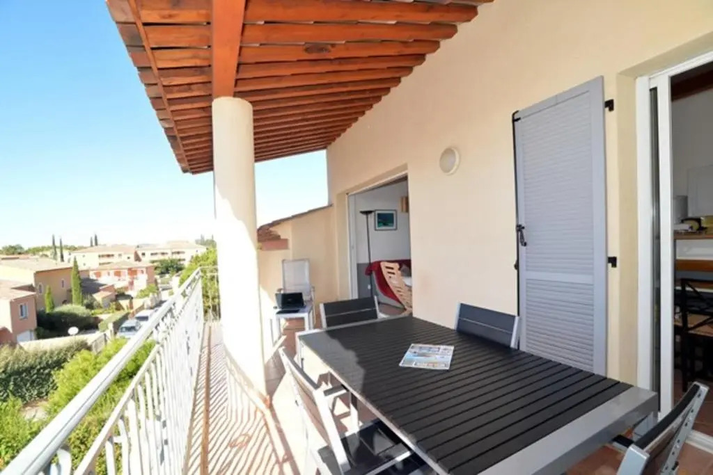 Cosy Apt With Balcony At 5 Min From The Beach