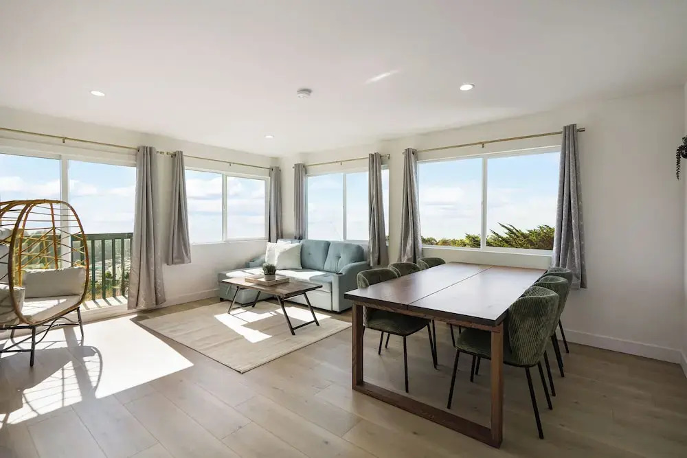 Oceanview Sunset View 3BR Luxe Home Yard