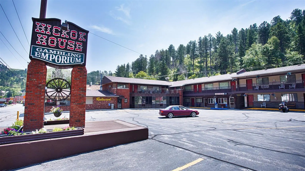 Deadwood Miners Hotel & Restaurant