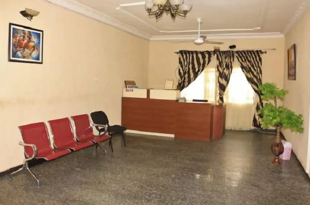 Liz Ani Hotel
