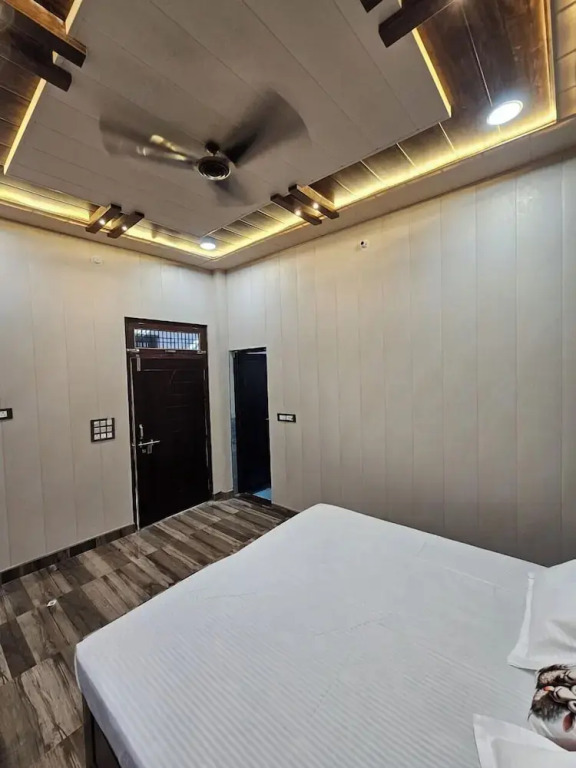 Vinayak Guest House BnB