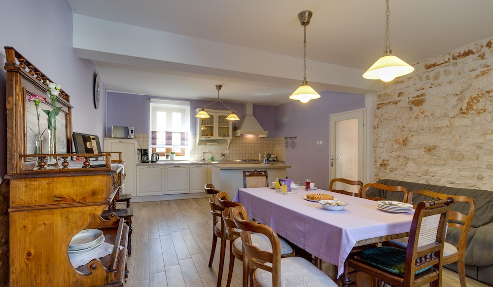 Rustic Villa San Vincenti