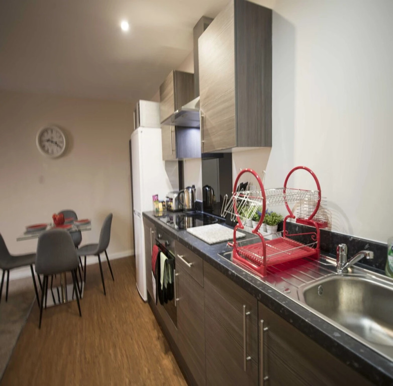 Centauri Apartments in Park Rise