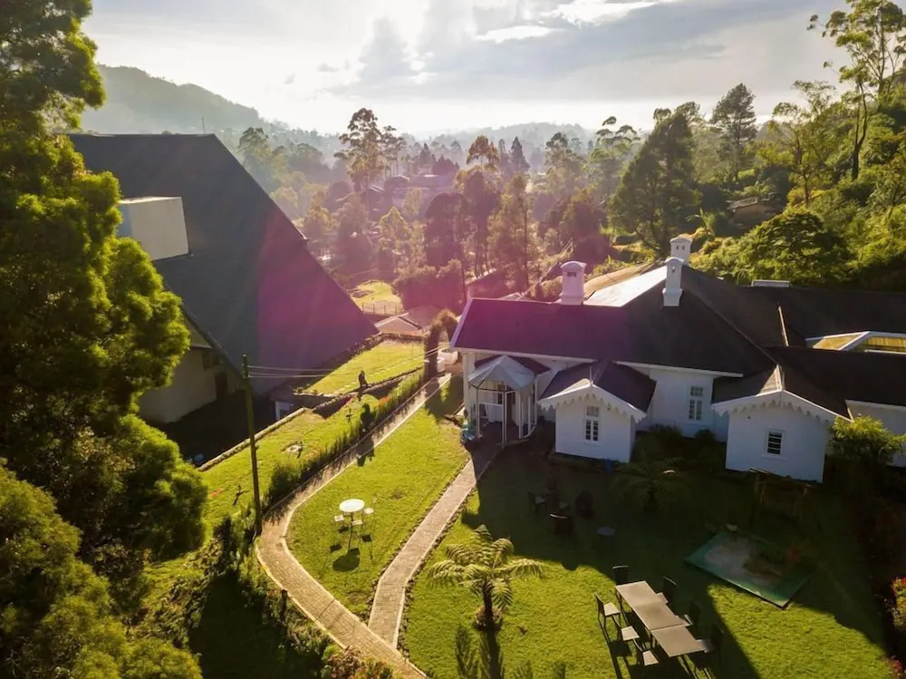 The Clovelly Bungalow