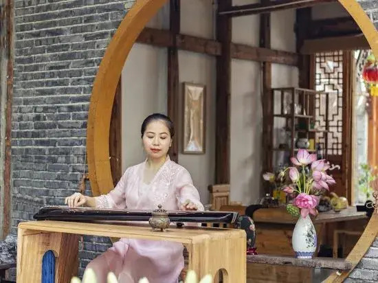 Yinian Huakai Homestay (Chongzhou Jiezi Ancient Town)