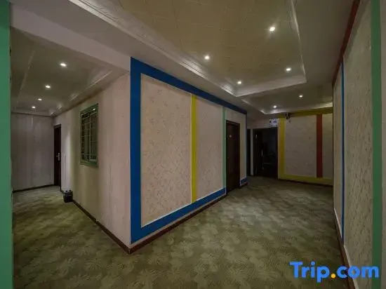 Huawei Hotel (Guangxi Normal University Branch)